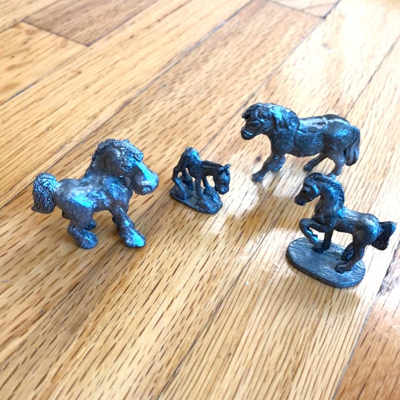 PEWTER PONIES - collectibles - set of 4 - Picture 1 of 6
